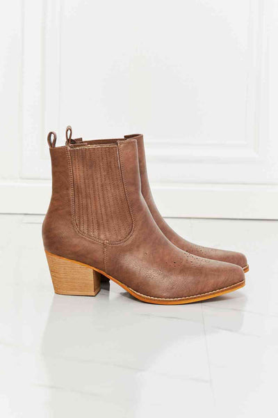 Love the Journey Stacked Heel Chelsea Boot in Chestnut  Southern Soul Collectives