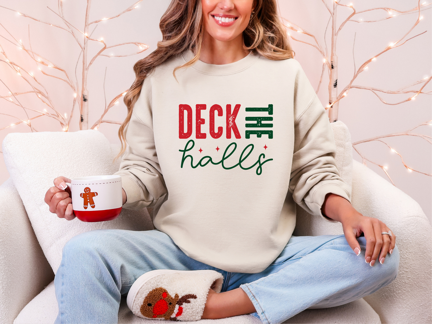 Deck The Halls Graphic T-shirt and Sweatshirt In Sand Beige