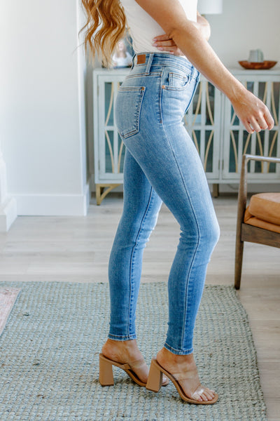 Judy Blue Catherine Mid Rise Vintage Skinny Jeans Womens Southern Soul Collectives 