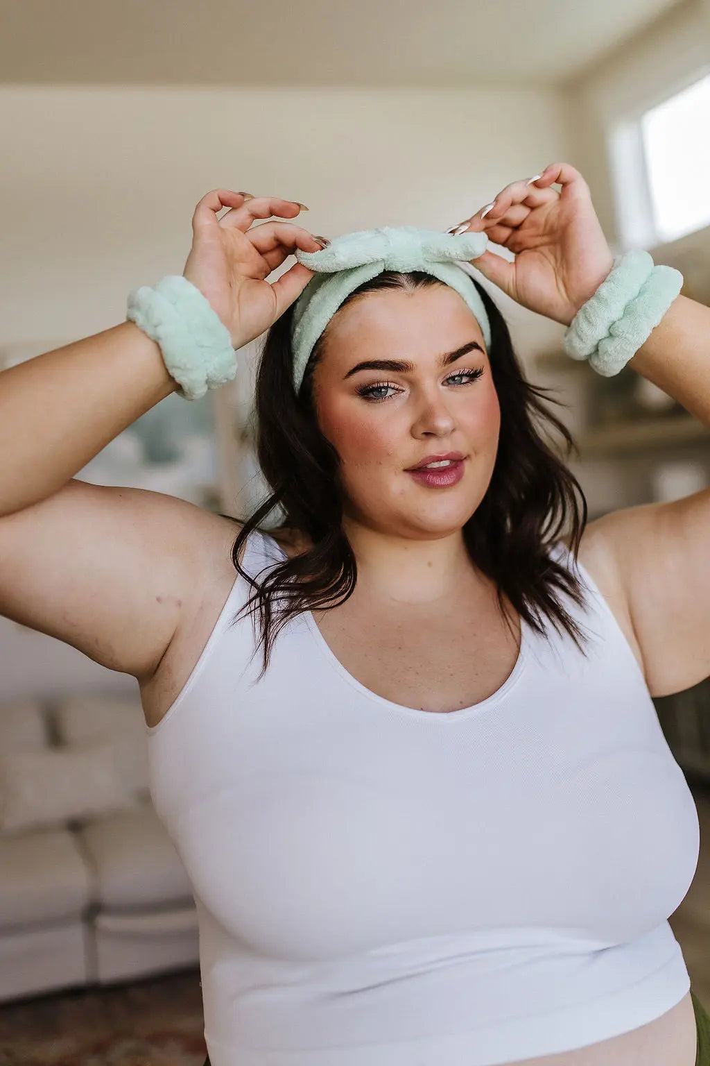 Effortless Days Stretchy Headband & Wristband Set in Sage Womens Southern Soul Collectives