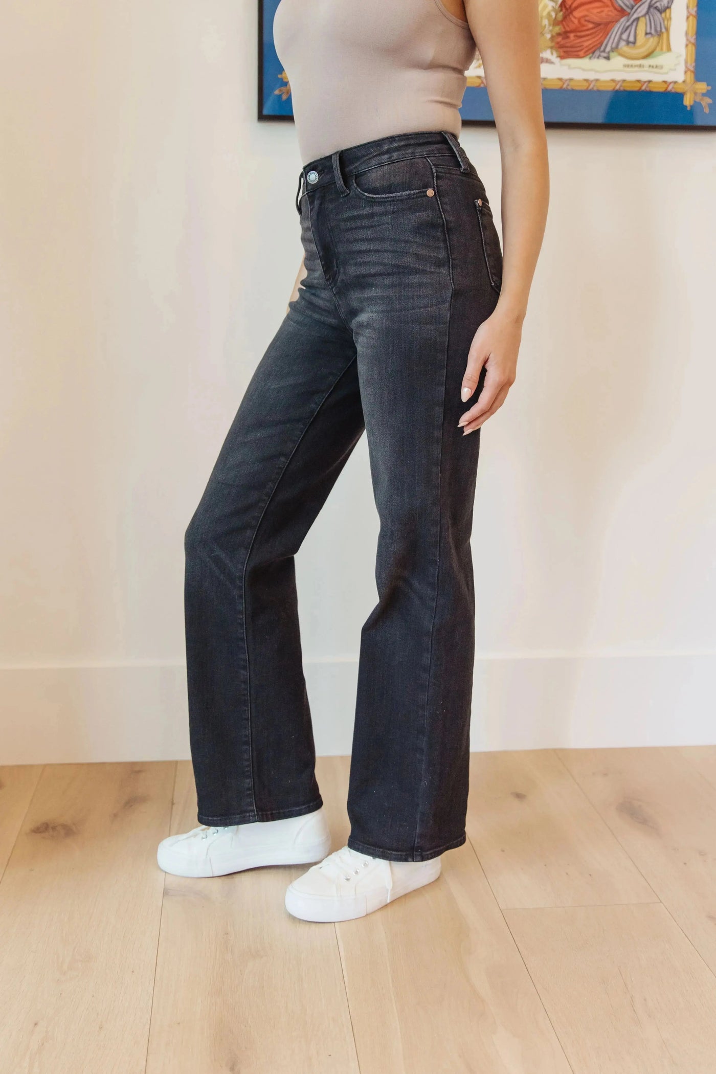 Eleanor High Rise Classic Straight Jeans in Washed Black Womens Southern Soul Collectives