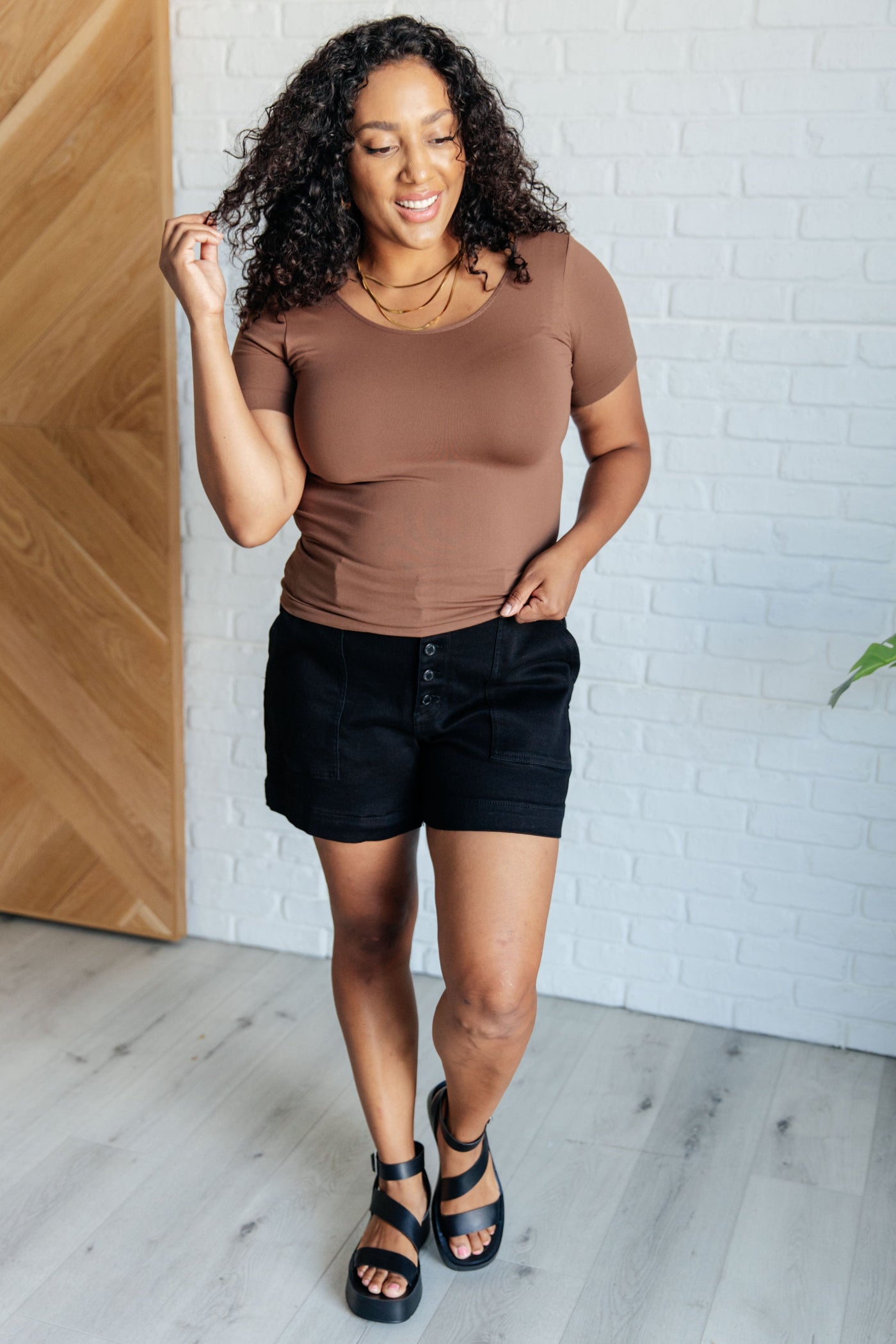 Everyday Scoop Neck Short Sleeve Top in Coffee Southern Soul Collectives