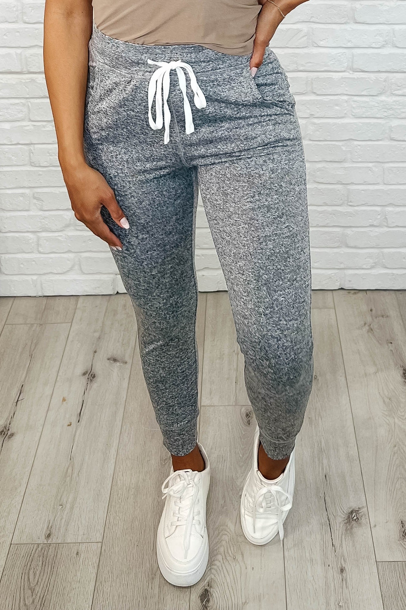 Giving the Run Around Joggers in Gray Southern Soul Collectives