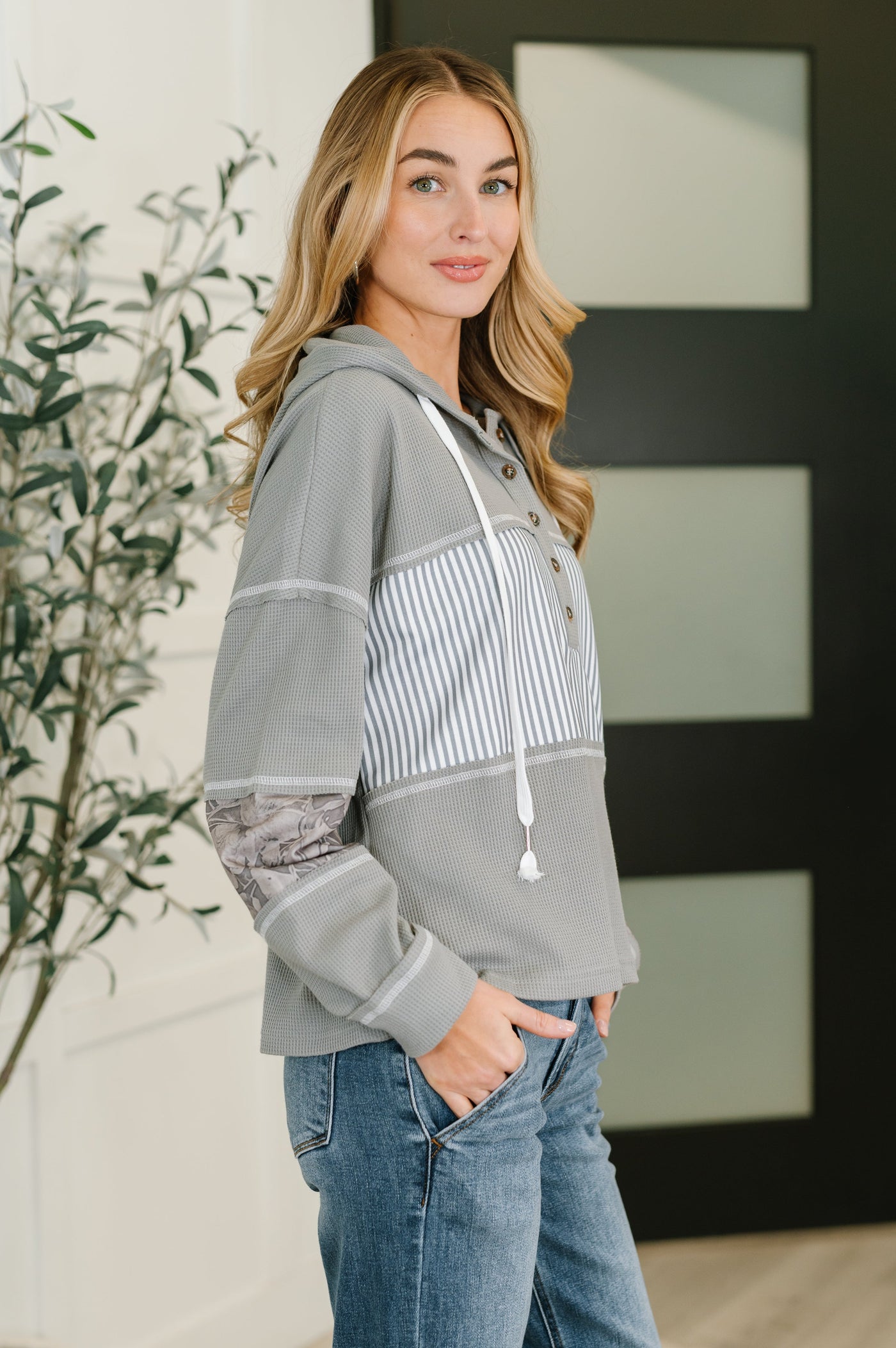 Hang Onto This Feeling Color Block Pullover Southern Soul Collectives