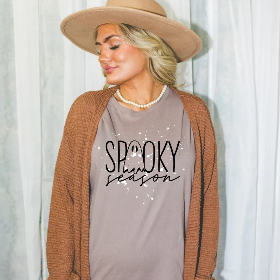 Faux Bleach Effect Spooky Season Graphic T-shirt