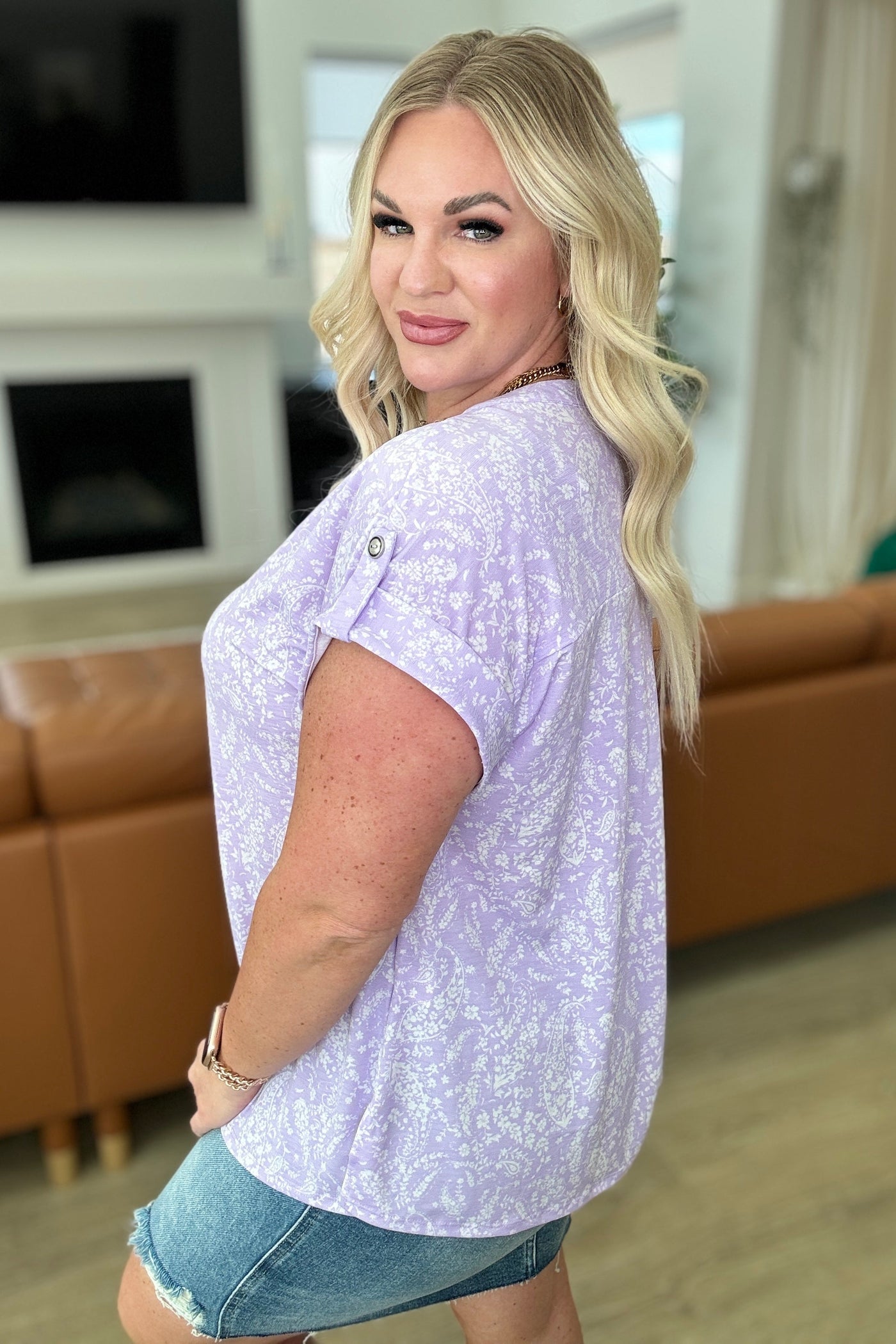 Lizzy Cap Sleeve Top in Lavender and White Floral Southern Soul Collectives
