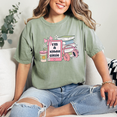 I'm a Kindle Girlie Graphic Tee Southern Soul Collectives