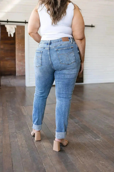 Judy Blue Elodie Mid Rise Distressed Boyfriend Jeans Womens Southern Soul Collectives