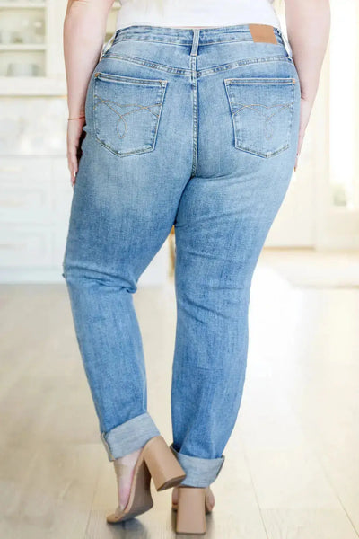 Judy Blue Elodie Mid Rise Distressed Boyfriend Jeans Womens Southern Soul Collectives