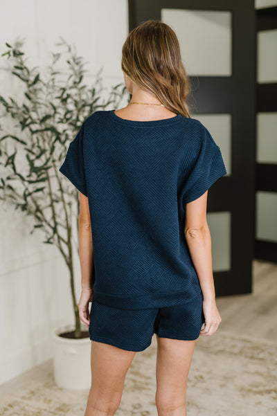 Love on the Loose Quilted shorts in Navy
