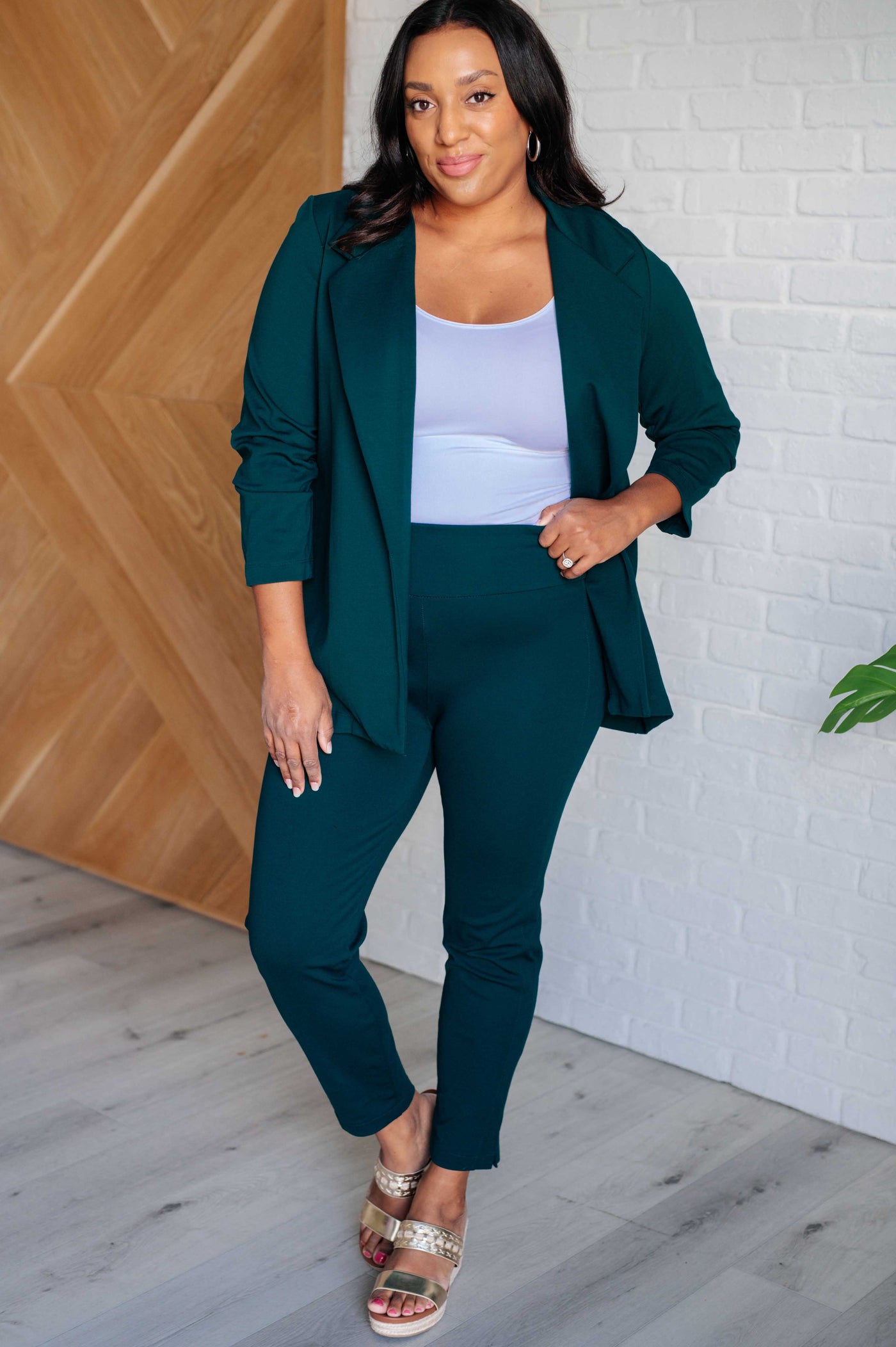 Magic Ankle Crop Skinny Pants in Hunter Green Southern Soul Collectives