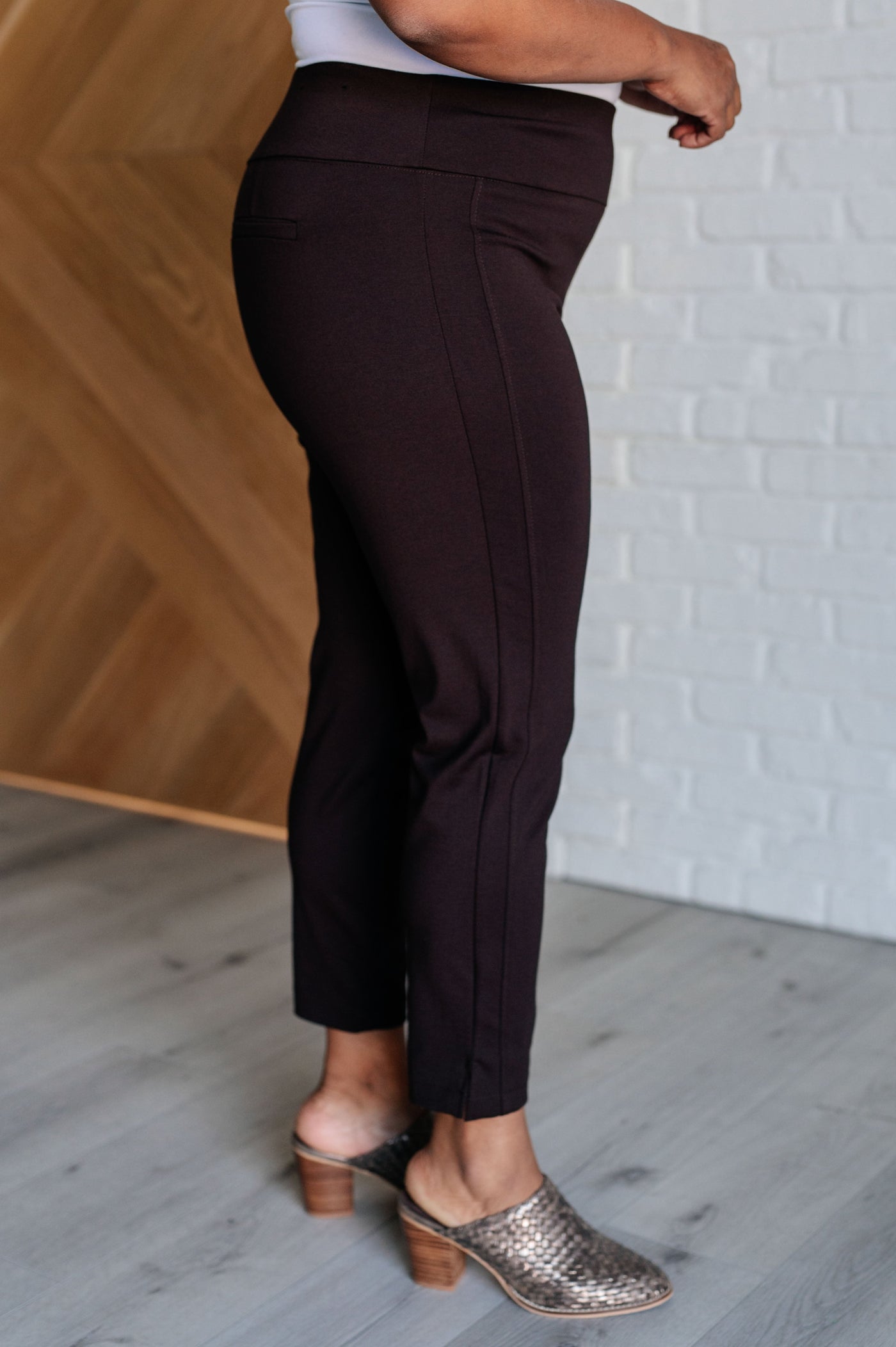 Magic Ankle Crop Skinny Pants in Chocolate Southern Soul Collectives