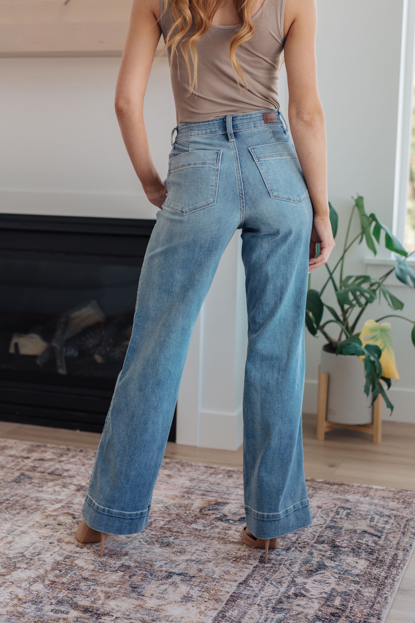 Judy Blue Mindy Mid Rise Wide Leg Jeans Womens Southern Soul Collectives