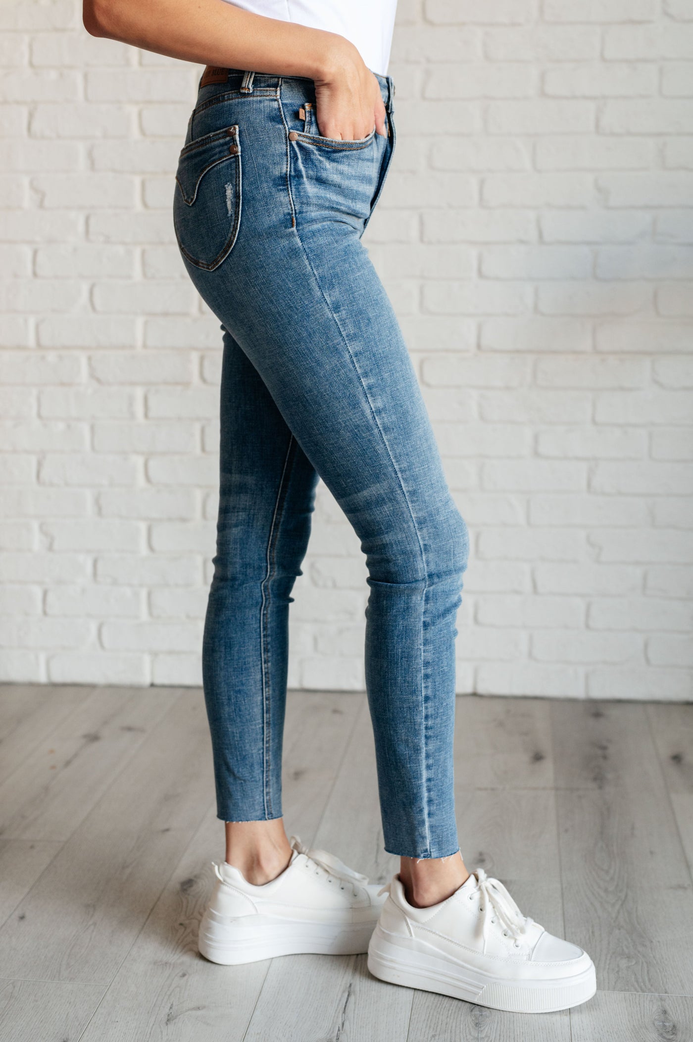 Nicole Tummy Control Skinny Jeans in Vintage Wash Southern Soul Collectives