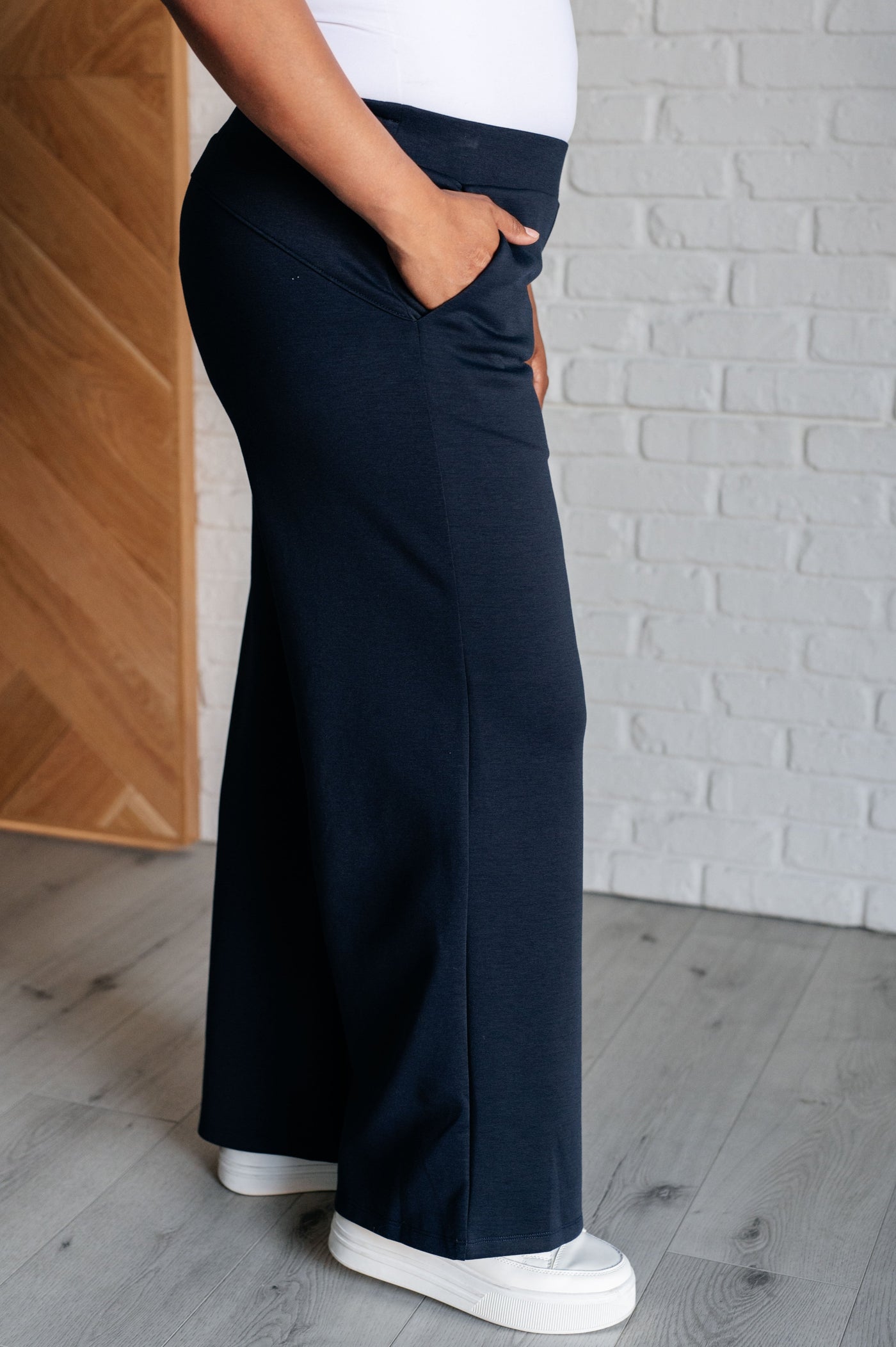 Resort Travel Wide Leg Crop Pant in  Navy Southern Soul Collectives