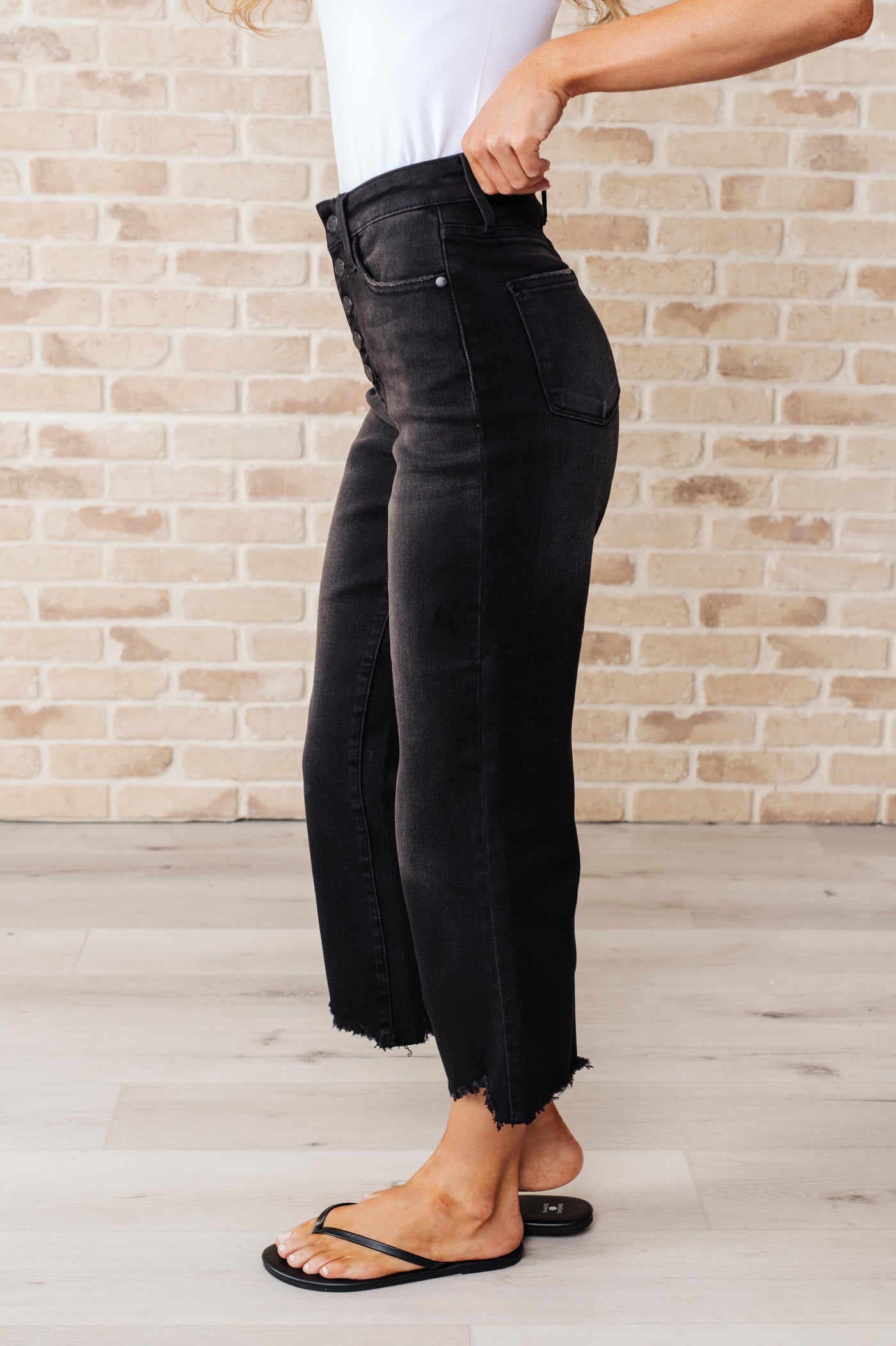 Judy Blue Ryan High Rise Button Fly Wide Leg Crop Jeans in Black