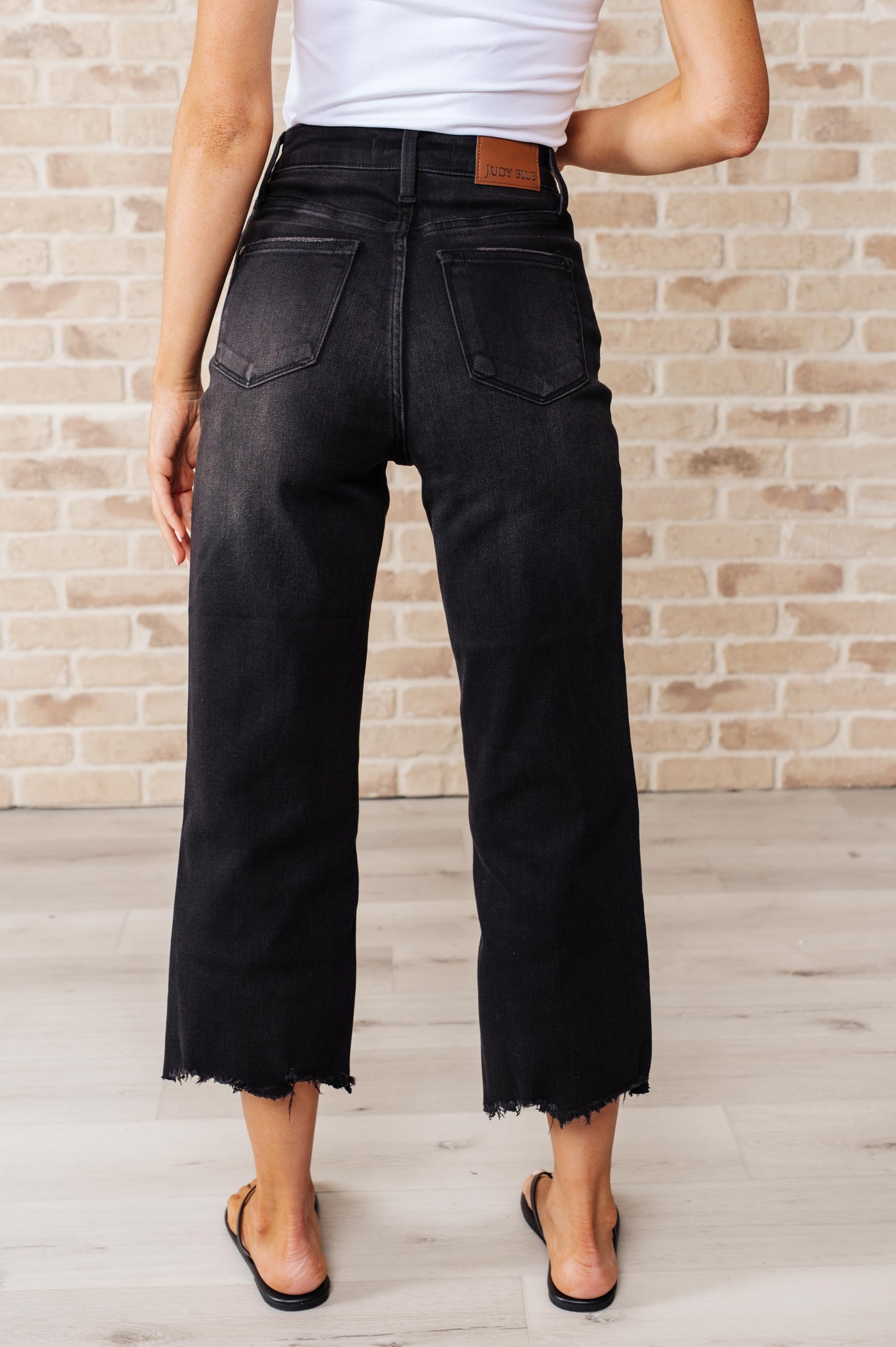 Judy Blue Ryan High Rise Button Fly Wide Leg Crop Jeans in Black