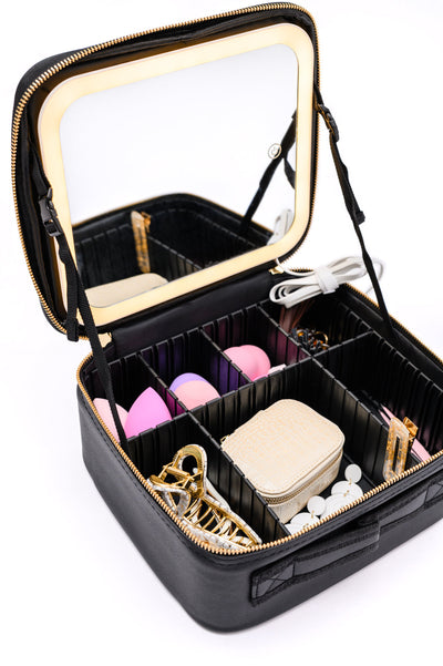 She's All That LED Makeup Case in White - Southern Soul Collectives