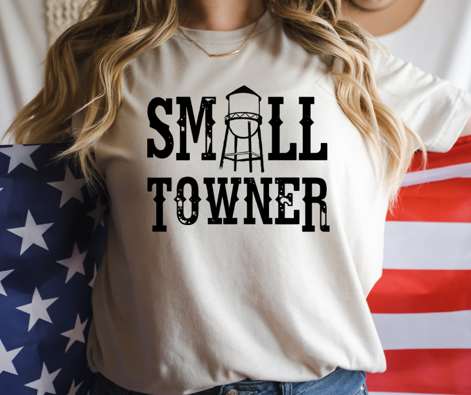 Small Towner Graphic T-shirt  Southern Soul Collectives 