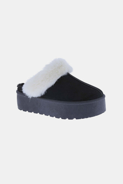 Platform Bottom Fur Trim Snow Slippers in Black Southern Soul Collectives