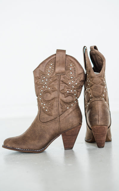 Houston Western Boots in Taupe Southern Soul Collectives