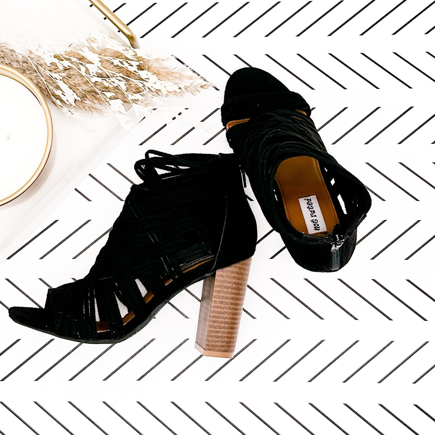 Silica Heel in Black Southern Soul Collectives