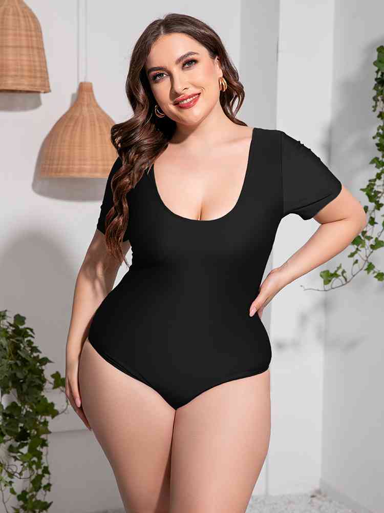 Plus Size Scoop Neck Short Sleeve One-Piece Swimsuit  Southern Soul Collectives
