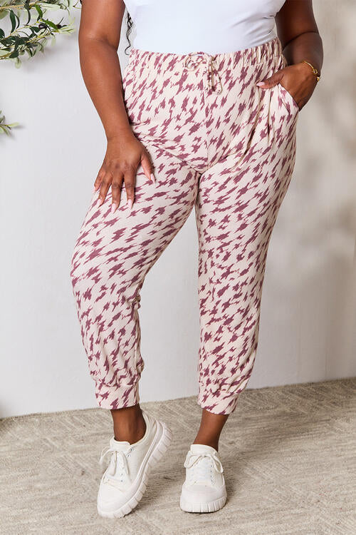 Printed Drawstring Jogger Pants in Burgundy Print - Southern Soul Collectives