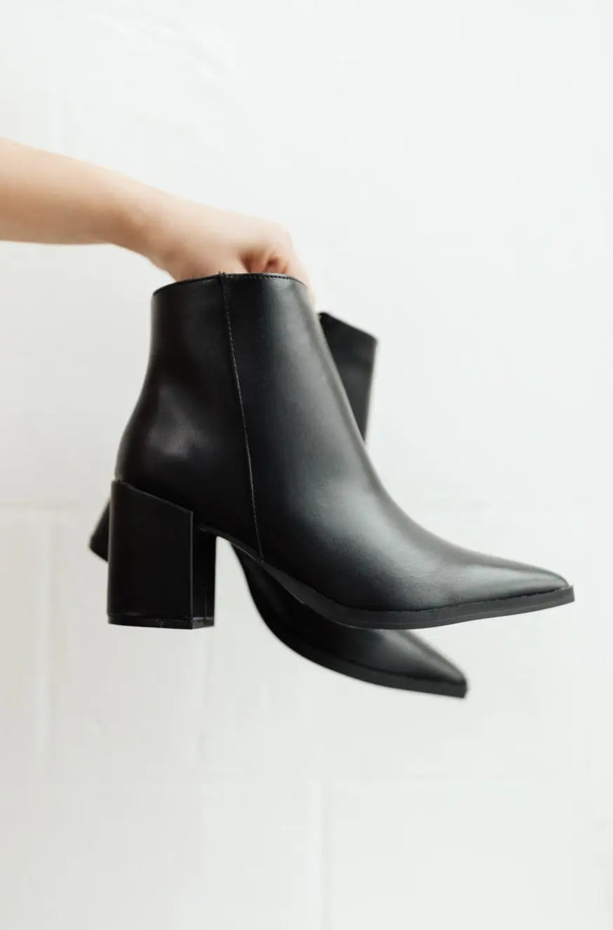 Amari Ankle Boots In Black Womens Southern Soul Collectives 