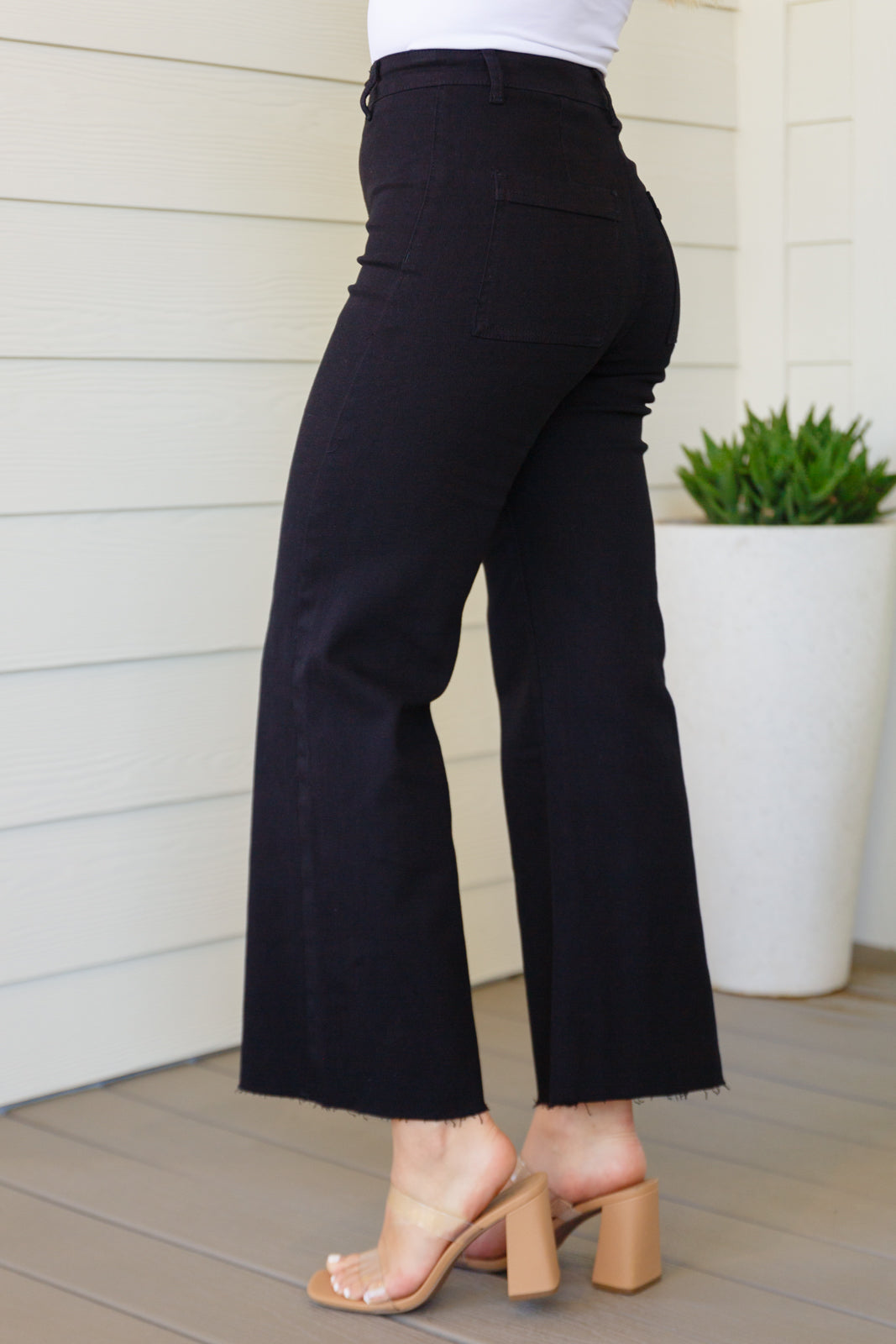 August High Rise Wide Leg Crop Jeans in Black Womens Southern Soul Collectives 