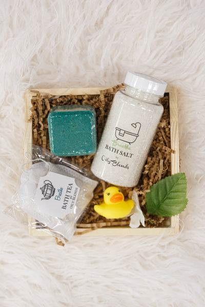 Bath Collection Gift Set in Breathe Womens Southern Soul Collectives 