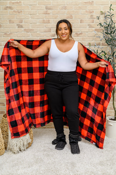 Buffalo Plaid Blanket In Red & Black Womens Southern Soul Collectives 