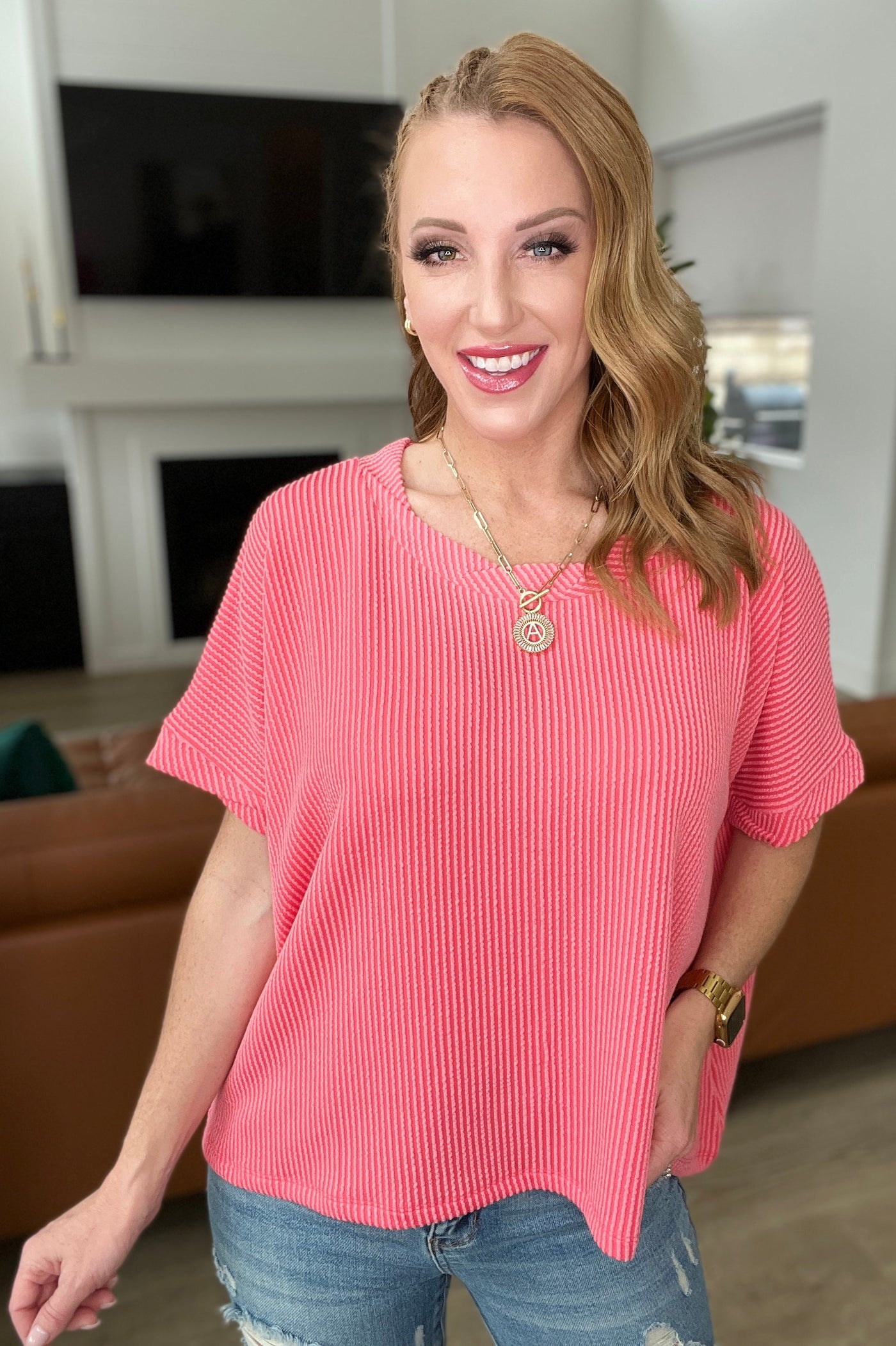 Textured Line Twisted Short Sleeve Top in Coral Tops Southern Soul Collectives