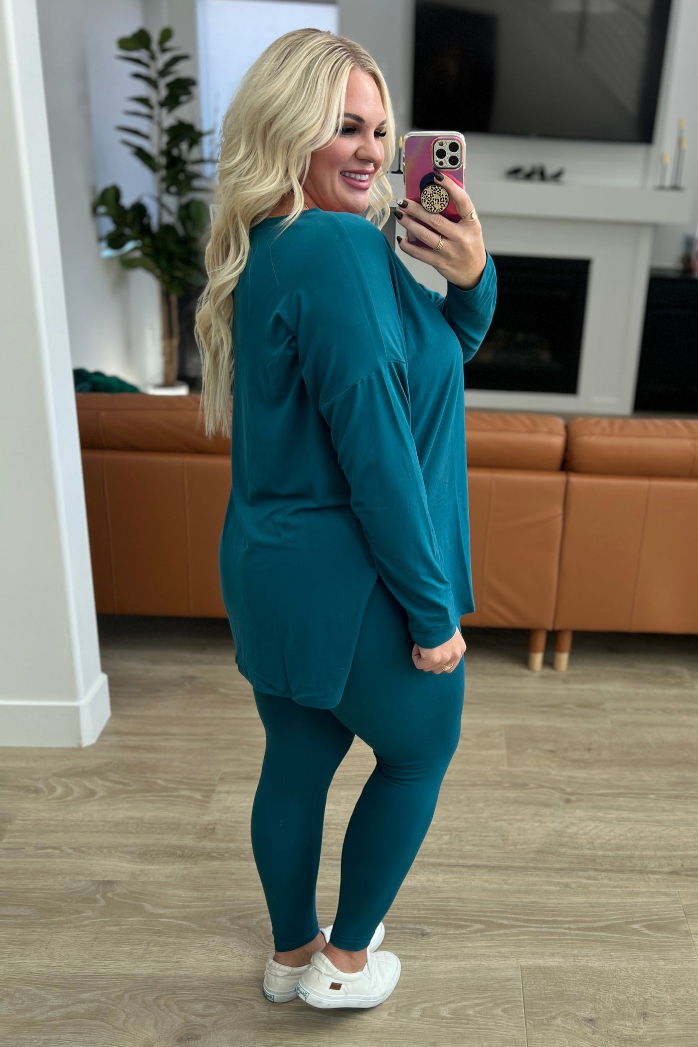 Slay All Day Buttery Soft V-Neck Long Sleeve Loungewear Set in Teal - Southern Soul Collectives
