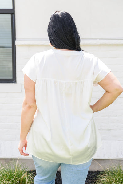 Isn't It Ironic Cap Sleeve Collarless Top In White Womens Southern Soul Collectives 
