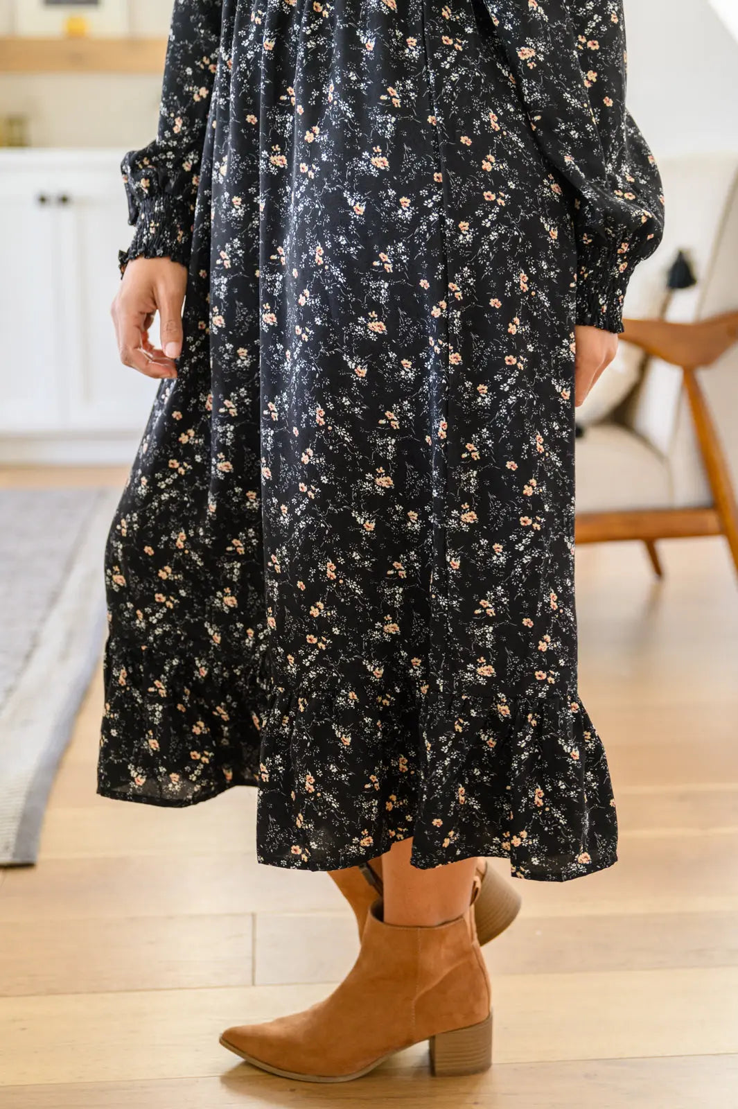 Larissa Long Sleeve Ruffle Hem Dress - Southern Soul Collectives Womens Small Larissa Long Sleeve Ruffle Hem Dress - Southern Soul Collectives Womens Small