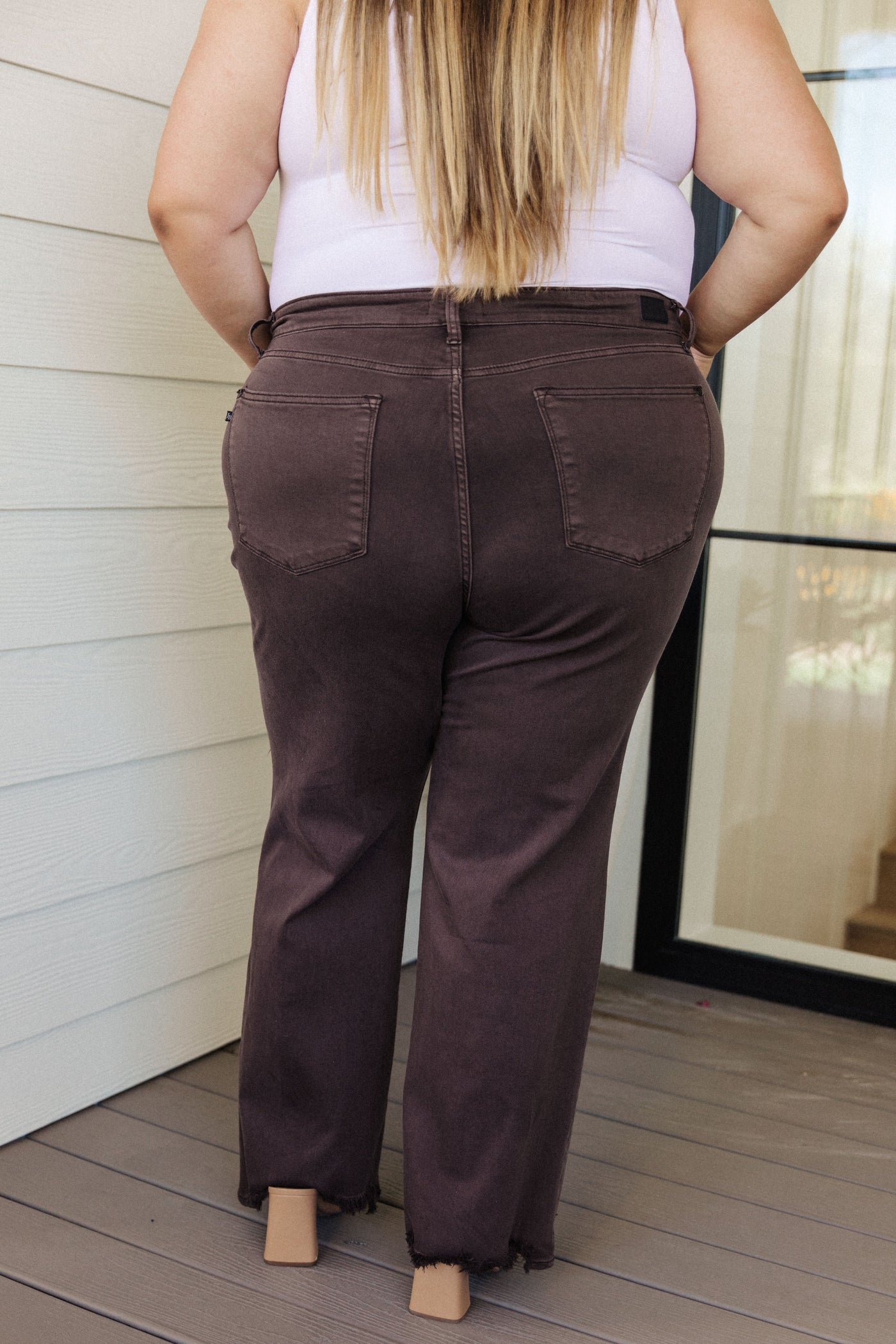 Sybil High Rise Frayed Hem 90's Straight Jeans in Brown Womens Southern Soul Collectives 