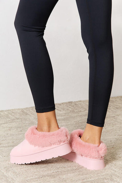 Just Furry Chunky Platform Ankle Boots Slippers in Pink