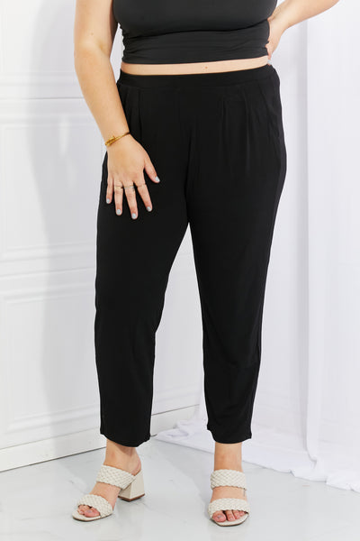 Zenana Amelia Black Cropped Pleated Pants  Southern Soul Collectives 