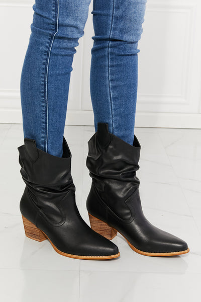 Better in Texas Scrunch Cowboy Boots in Black - Southern Soul Collectives