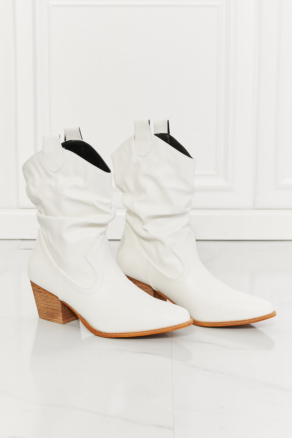 Better in Texas Scrunch Cowboy Boots in White - Southern Soul Collectives